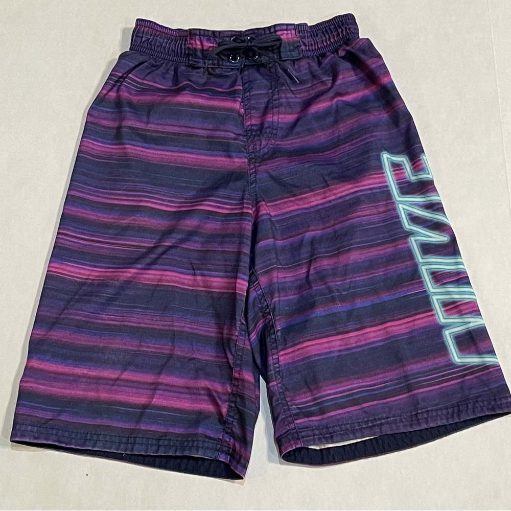 Nike Hyper Glow Swim Trunks Volley Shorts Purple Pink, Boys Kids Youth Medium